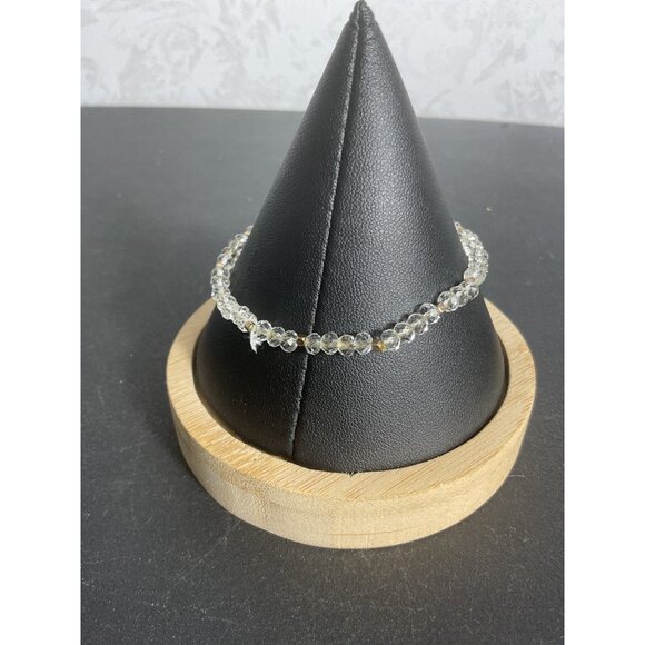 Clear Bead & Cowrie Shell Bracelet 7" Elastic Clear Stretch - Picture 4 of 5